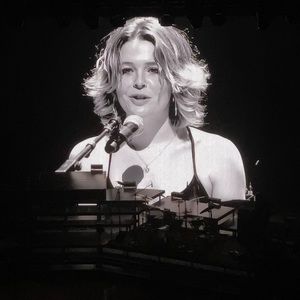 Meet your Posher, Bella